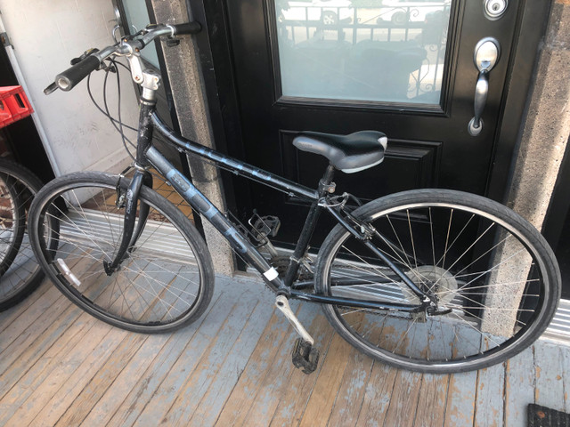 Vélo OPUS ORA en excellente condition. dans Randonnée, ville et hybrides  à Ville de Montréal