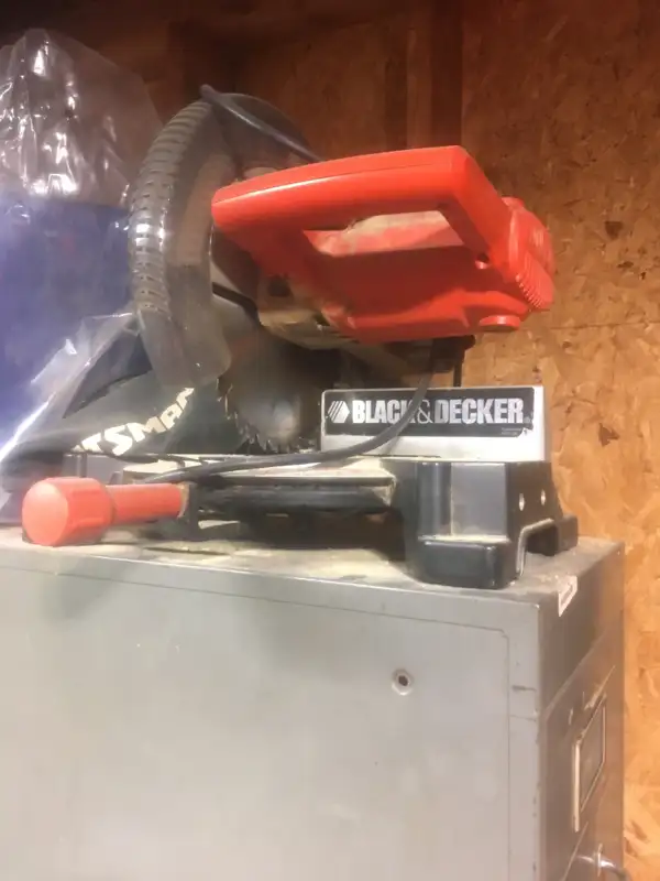 10” mitre saw in Power Tools in Barrie - Image 2