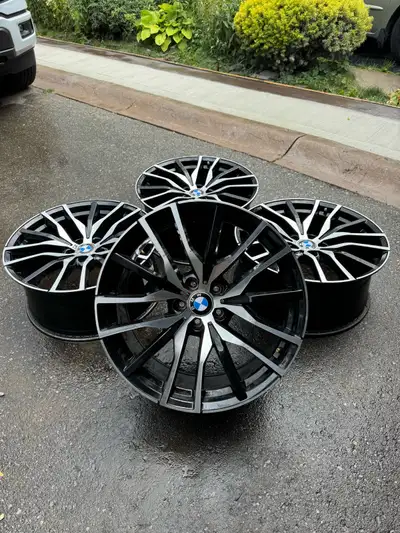 20 inch Bmw rims set of 4 20 inch rims Bmw rims M performance rims M SERIES RIMS - Original colour -...