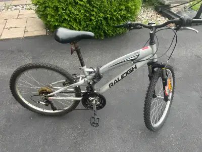 Mountain bike 24”, View more