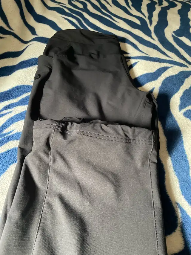 Mountain Hardwear black pants  in Women's - Tops & Outerwear in London - Image 5