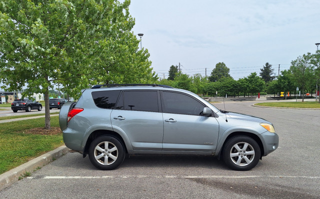 2006 Toyota Rav4 Limited As is in Cars & Trucks in Markham / York Region - Image 2