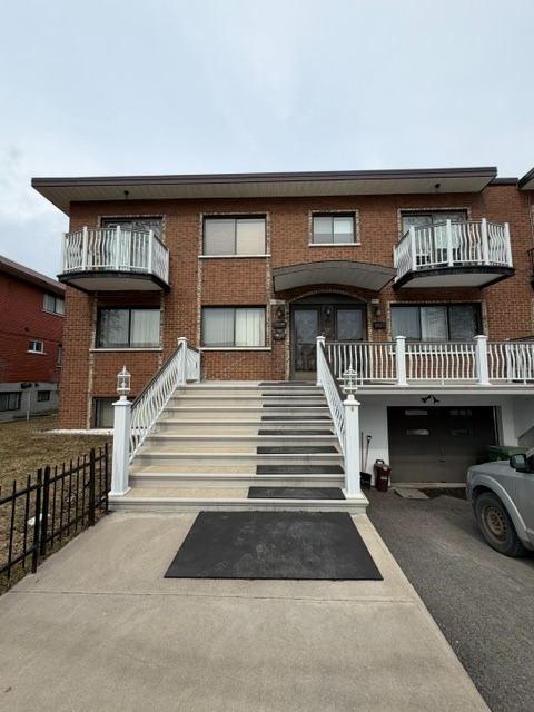 4 1/2 Upper Duplex - Upper Duplex (St-Léonard)