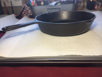Vintage BSR , Red Mountain Series ,  7 D  Cast Iron Pan