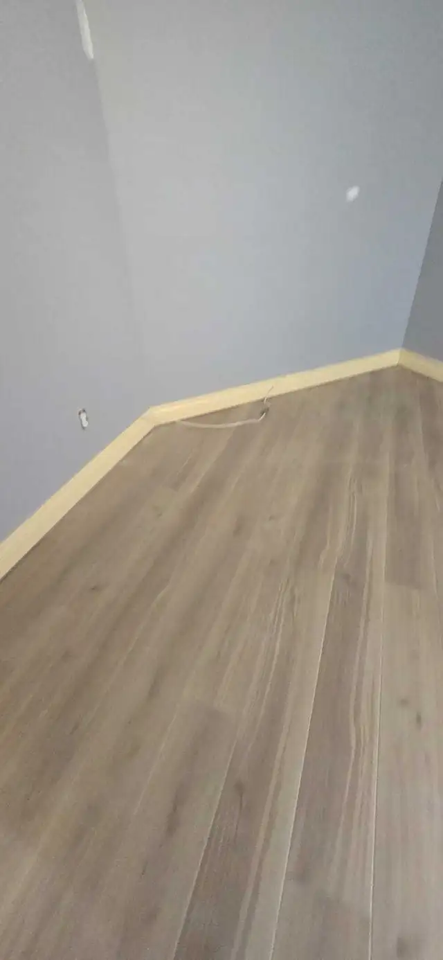 Vingly Floor Installation490886862346670083