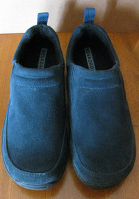 Ladies Loafer Pull-On Blue Suede Shoes Sears Nevada Brand Size 6