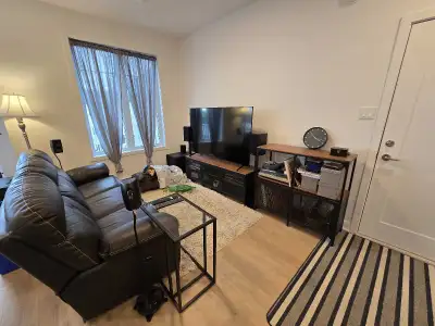 Je veux céder mon bail. Boni à la signature de 3'000$ Appartement 5½ lumineux, moderne avec matériau...