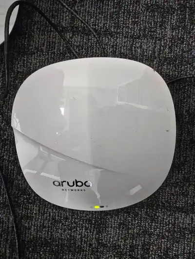 USED HP Aruba AP‑315, part of the Aruba 310 Series of enterprise Wi‑Fi access points. HP owns Aruba...