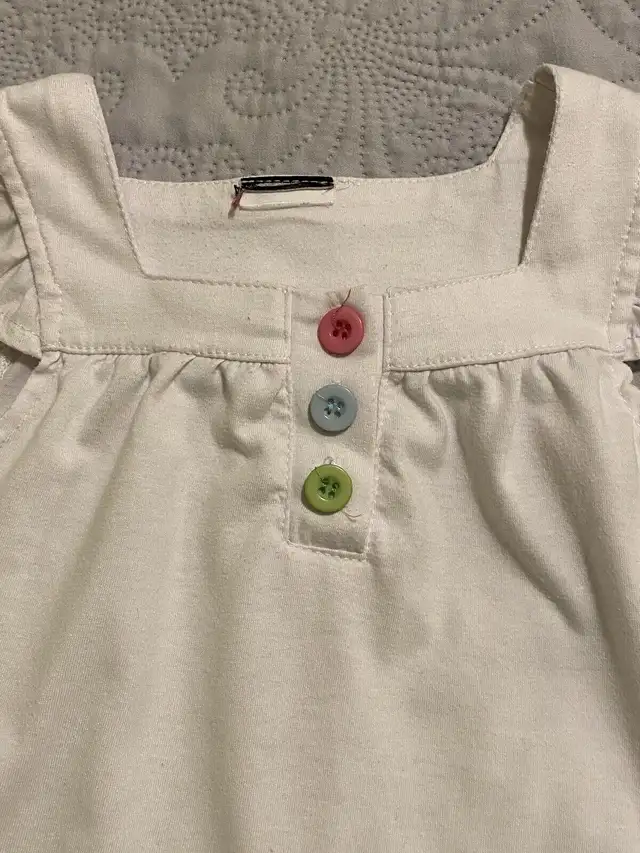 Denim Skirt and Blouse Set in Clothing - 12-18 Months in Saskatoon - Image 7