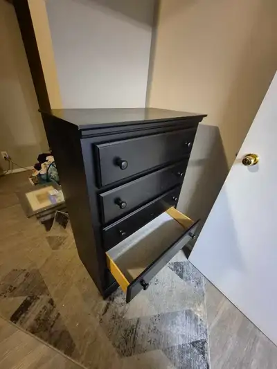 Dresser need gone ASAP, View more