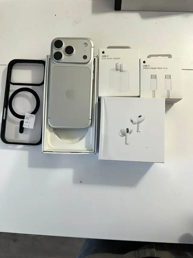 Iphone 18 Pro 256GB 100% BTRY | Airdrops Fast Charger & Dro | Cell ...