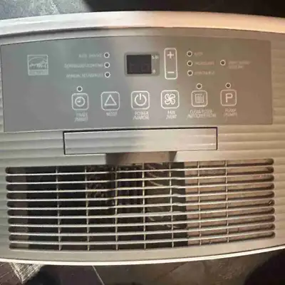 Gently used dehumidifier. Pick up only, non smoking cat friendly house. Asking 125$