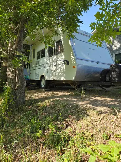 1998 Banta Trail Lite,RV Camper clean &good condition sleep 6 people Fridge stove and furnace workin...