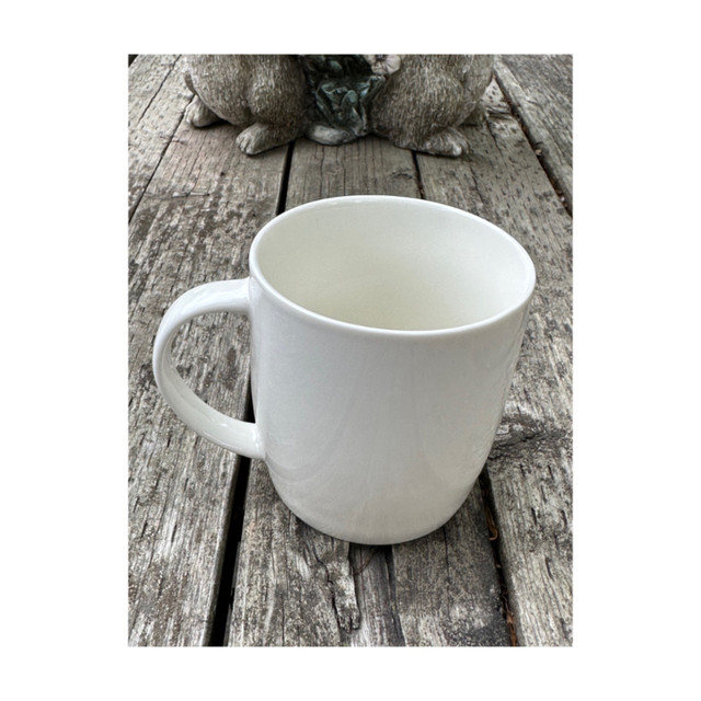 Casa Signature Monochrome Penguin Mug Coffee Tee in Kitchen & Dining Wares in Winnipeg - Image 3