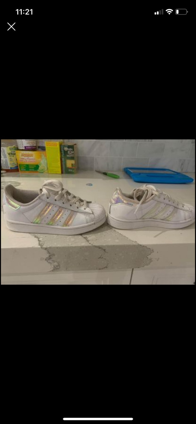 Girls Adidas shoes (size 11)  in Kids & Youth in Oakville / Halton Region - Image 2