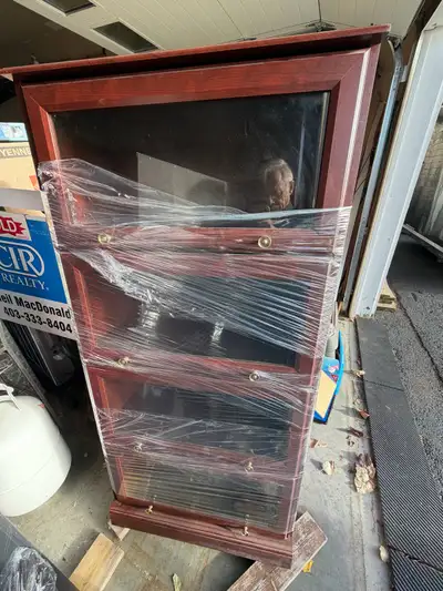 2 book shelves, View more