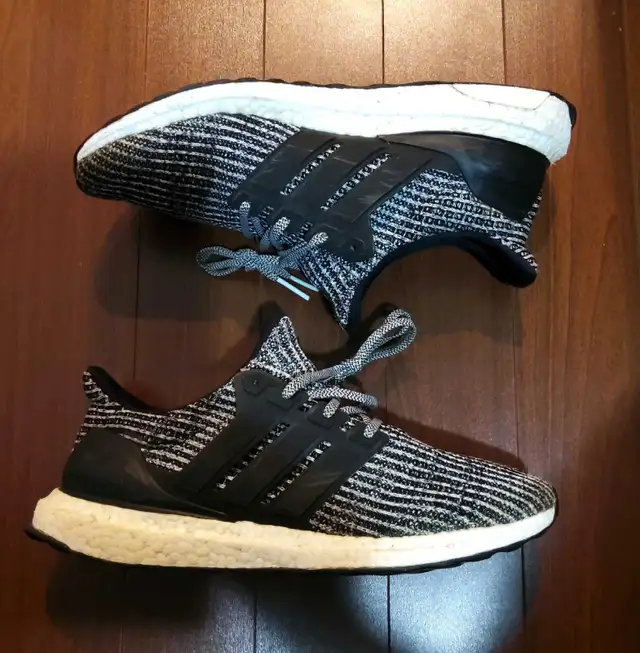 Adidas ultra boost, men's size 11.5,  in Men's Shoes in City of Toronto - Image 2