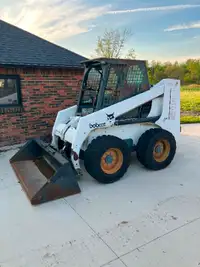Bobcat 863 -Only 1,183 Hours!  Glass enclosure, bucket and forks