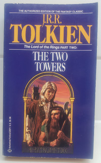 J.R.R Tolkien - The Two Towers (Paperback)