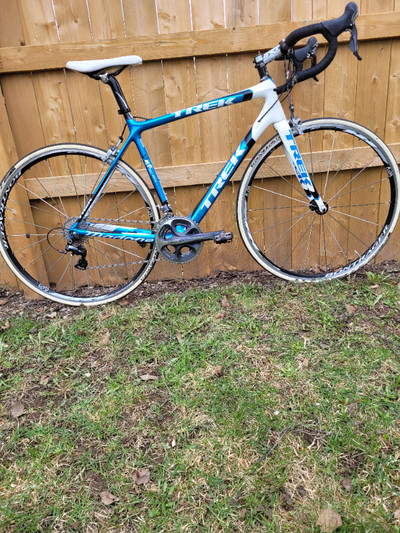 TREK MAADONE 5.9 Road Bike