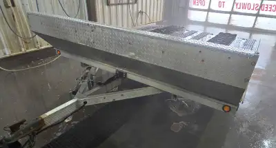 2009 Newmans sled bed tilt trailer for sale 8.5x10ft deck size 2000lb axle New bearings and new tire...