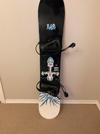 Snowboard 140cm with bindings