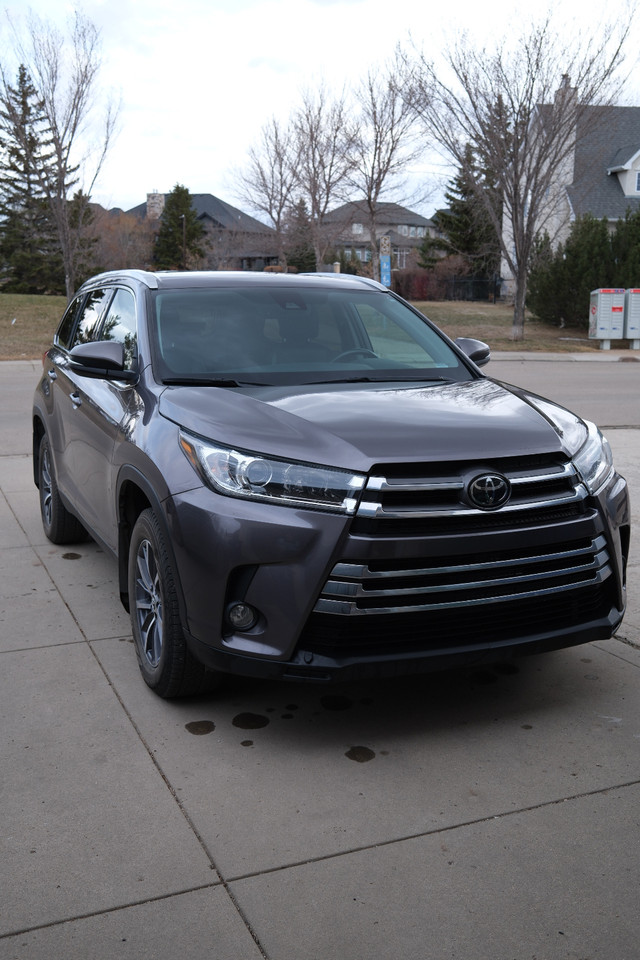2019 Toyota Highlander XLE in Cars & Trucks in Saskatoon