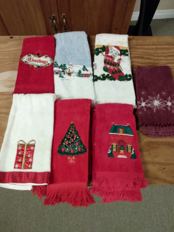 Fingertip towels in Holiday, Event & Seasonal in Hamilton - Image 2
