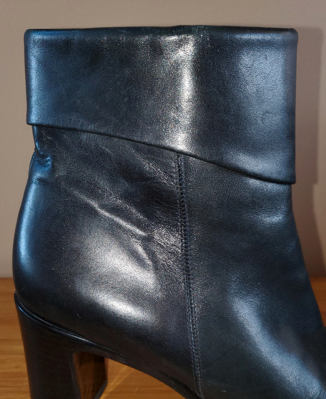 ENZO ANGIOLINI BLACK LEATHER ANKLE BOOTS in Women's - Shoes in Calgary - Image 4