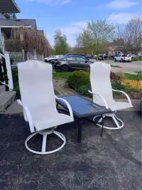 3pc Patio Furniture Set (Rocking Chairs)