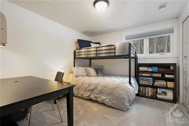 Black Metal Twin Bunk bed in Beds & Mattresses in Kingston - Image 3