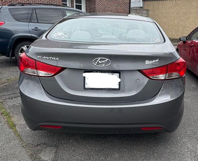 Hyundai Elantra dans Autos et camions  à Granby - Image 2