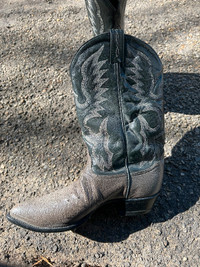 Ostrich skin cowboy boots