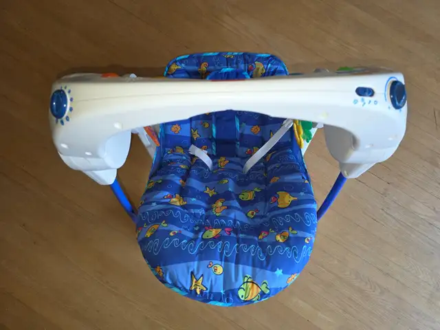 Baby Rocker in Playpens, Swings & Saucers in Cambridge - Image 4