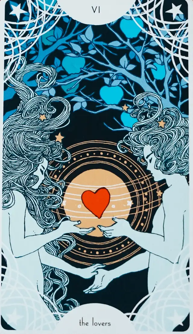 TAROT WITH GYPSYJEZEBELLE in Health and Beauty Services in Ottawa - Image 8
