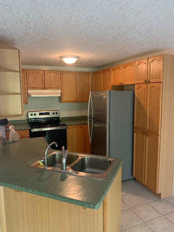 Waterloo townhome for rent Long Term Rentals Kitchener / Waterloo