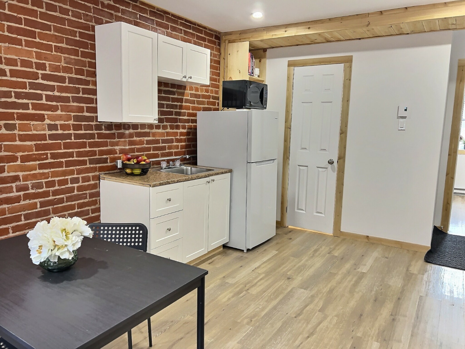 Studio en colocation meublé – Tout inclus – Centre-ville — photo 3