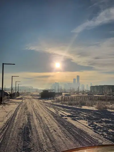 $25/hr - $40/hr framer wanted, View more