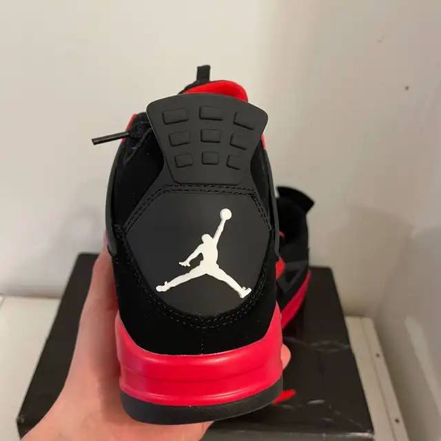 Brand New Air Jordan 4 Red Thunder – Size 9/9.5 US (with Box) in Men's Shoes in City of Toronto - Image 9