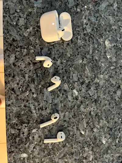AirPods apple 3 kinds , View more