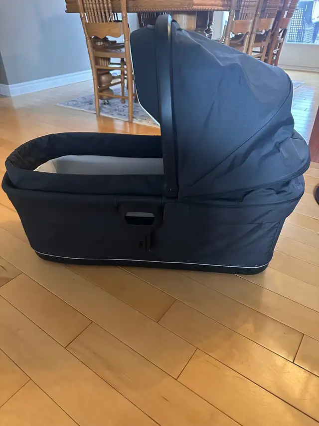 Thule Stroller Bassinet in Strollers, Carriers & Car Seats in Ottawa - Image 4