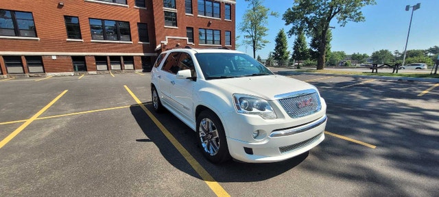Gmc acadia denali 2012