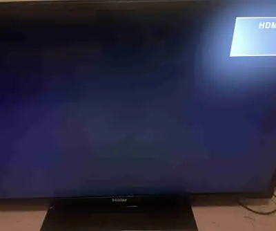 LE40D3281A Haier 40-Inch 1080P 120Hz Led Had for 1.5 years Works Perfectly Minor Scratches Price Neg...