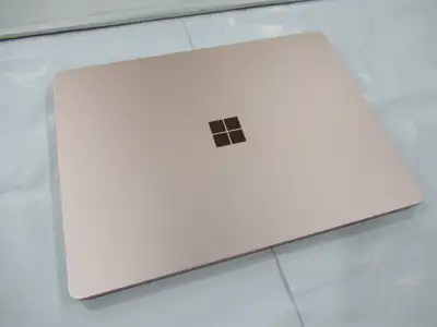 Microsoft Surface Laptop Go 3 12.4" PixelSense Display core i5, View more
