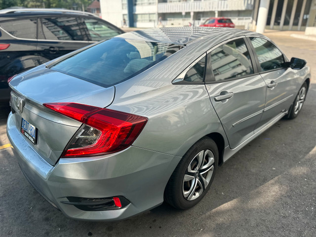 Honda Civic 2016 in Cars & Trucks in Hamilton - Image 4