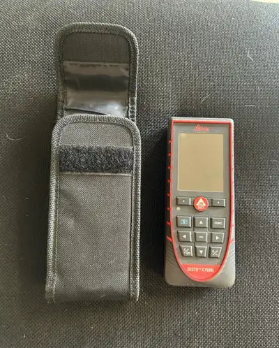 This pre-owned Leica Disto E7500i laser distance meter offers precise, professional-grade measuremen...