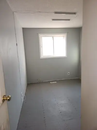 Room for rent - available immediately.