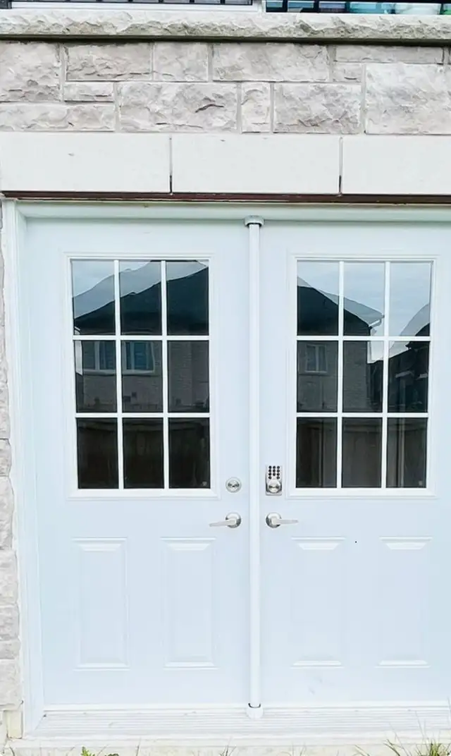 private Room and bathroom  for rent March 2026 in Long Term Rentals in Peterborough - Image 7