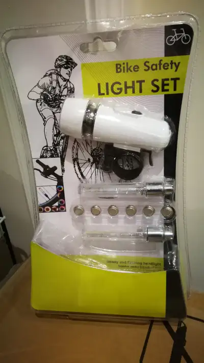 Bike light set (New), View more