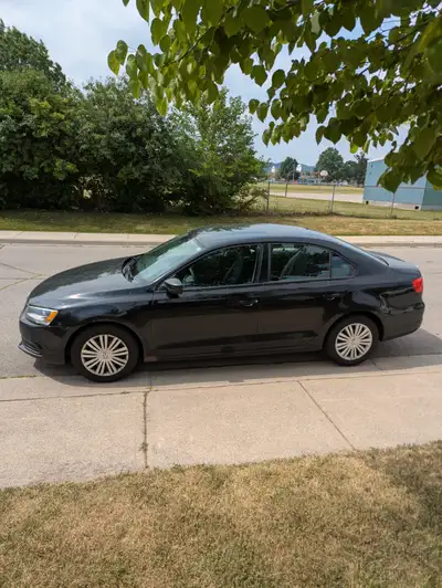 2012 Volkswagen Jetta Trendline Plus for Sale. Automatic, air conditioner, power windows power locks...